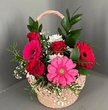 Цветочная композиция из Розы, Хризантемы и Герберы в корзине #REPLACE_PRED# Елатьме